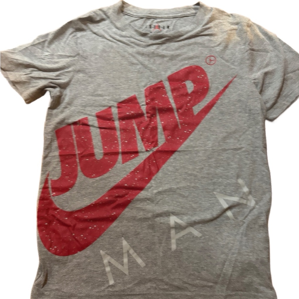 Nike Gray and Red Short Sleeve Tee
